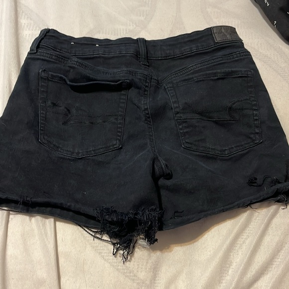 American Eagle Skinny Stretchy Jean Shorts - Picture 3 of 4